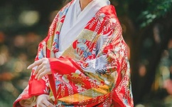 日韩寂寞的妹妹在线播放